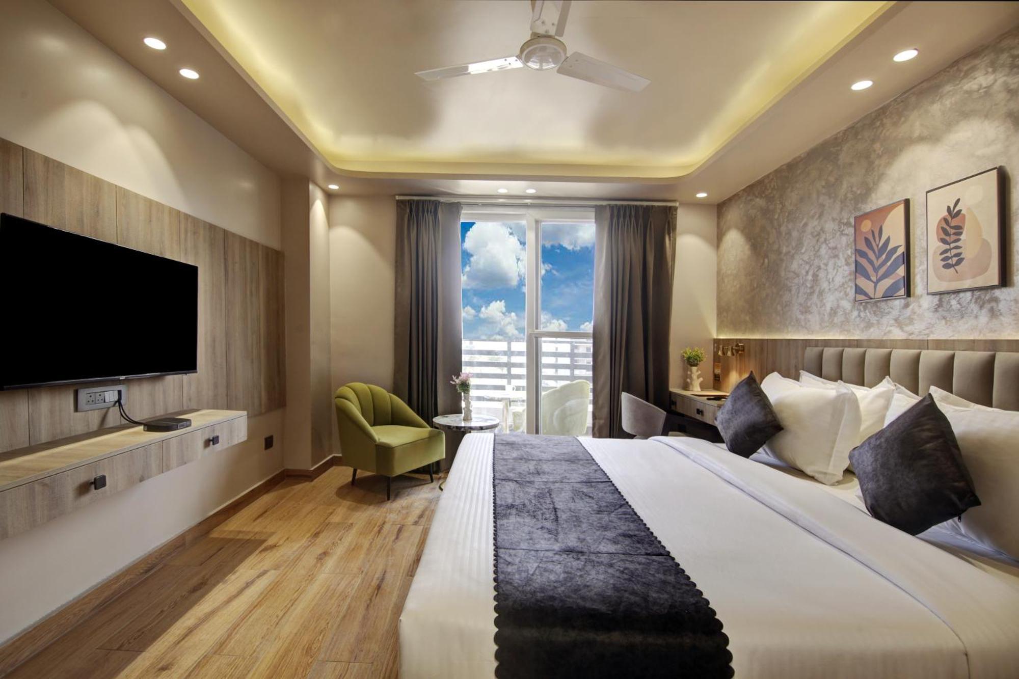 Saltstayz Premier - Near Golf Course Road & Sector 57 Гургаон Екстериор снимка