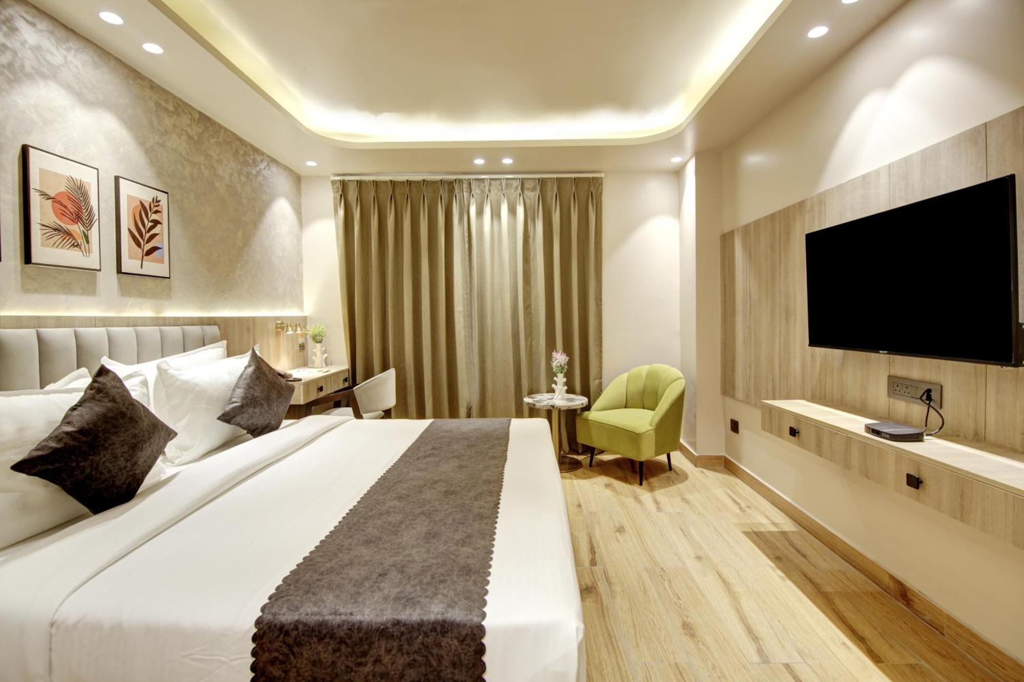 Saltstayz Premier - Near Golf Course Road & Sector 57 Гургаон Екстериор снимка